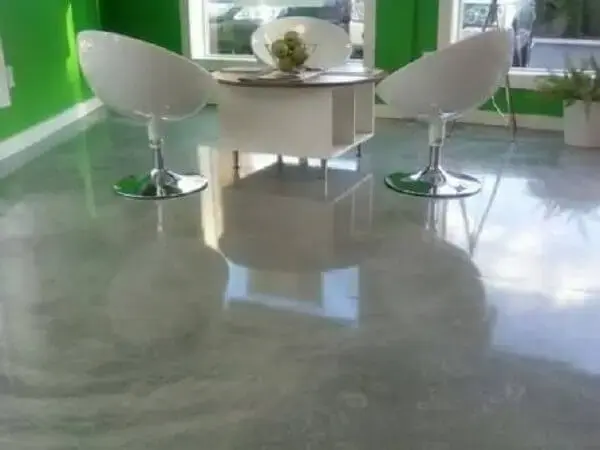 Porcelanato líquido com aspecto de cimento queimado Porcelanato líquido com aspecto de cimento queimado