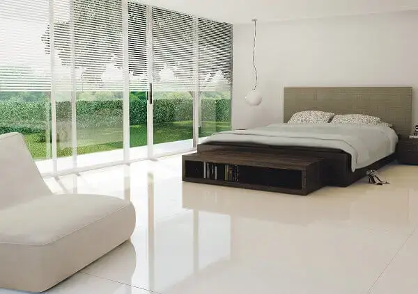porcelanato líquido branco no quarto de casal grande porcelanato líquido branco no quarto de casal grande