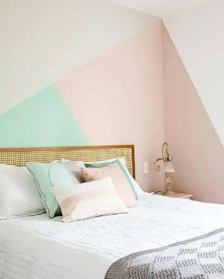 decoração em tons pastéis com cor verde menta e rosa para quarto minimalista decoração em tons pastéis com cor verde menta e rosa para quarto minimalista Foto Pinterest