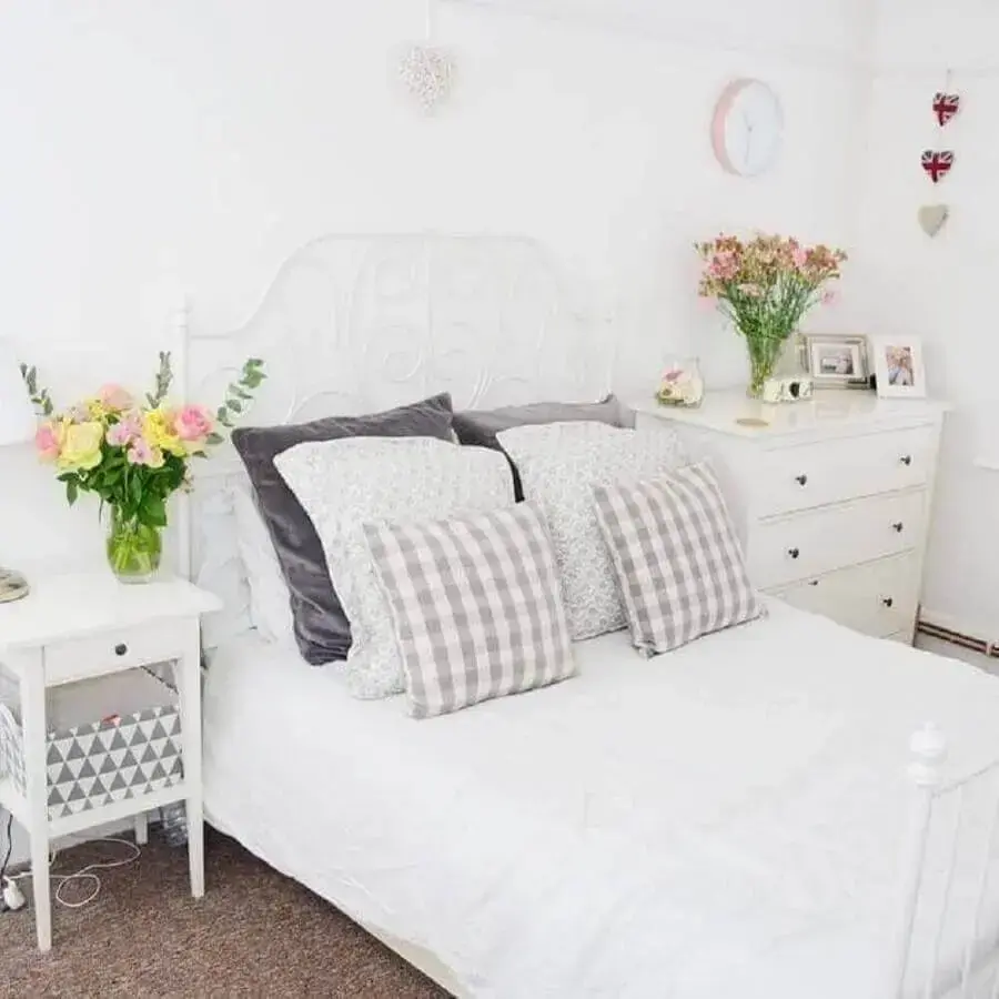 decoração de quarto de mulher todo branco decoração de quarto de mulher todo branco Foto Pinterest
