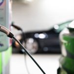 Como aprovar instalação de recarga de carros elétricos em condomínios
