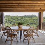 Piso de cimento queimado: conheça o passo a passo com o produto pronto