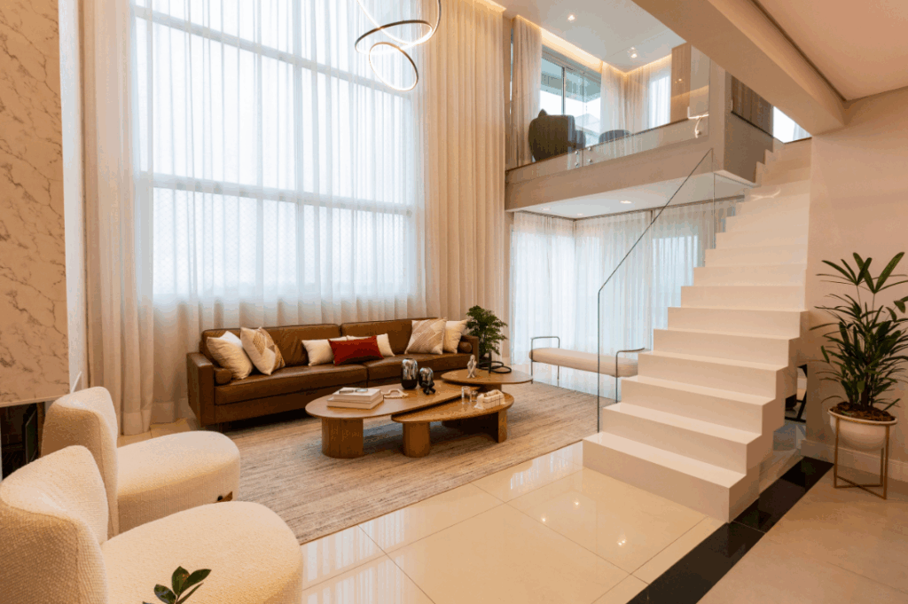 8. Iluminação direciona atenção e transforma percepção do corrimão no espaço – Foto: Mariana Camargo | Projeto: Leticia Garin Arquitetura