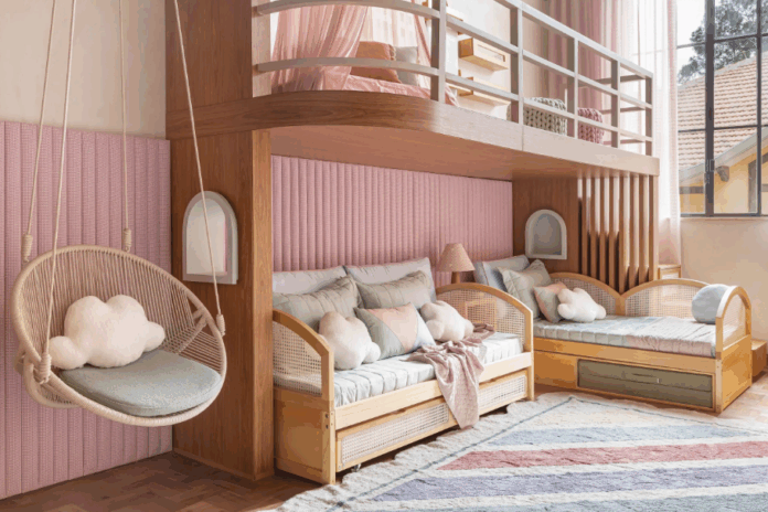 Parafusos embutidos evitam arranhões e bordas arredondadas protegem contra impactos – Foto: Camila Santos/CASACOR | Projeto: Marta Martins Arquitetura