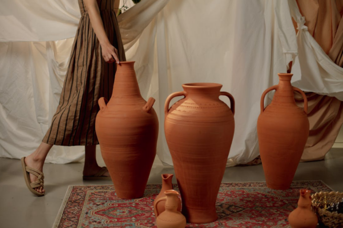 A ânfora de barro é o modelo mais tradicional que existe – Foto: Pexels