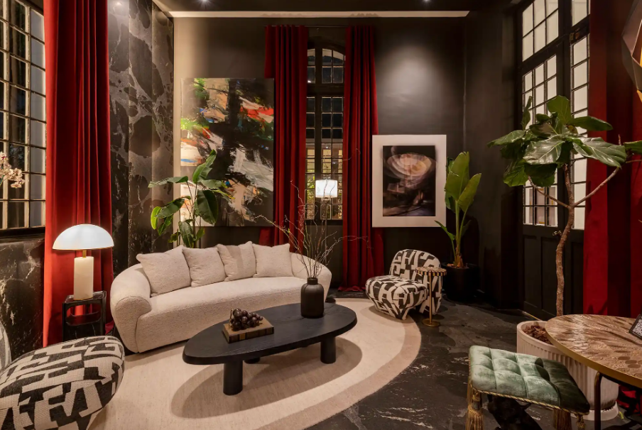 Veludo tem visual estruturado, mas retém calor no ambiente – Foto: Renzo Rebagliati/CASACOR | Projeto: Nicole Prutsky