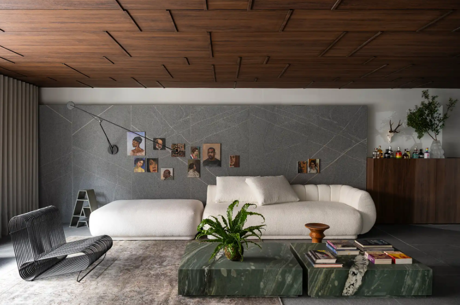 Com as combinações certas, o cinza define o ambiente sem chamar atenção – Foto: Estúdio NY18/CASACOR | Projeto: Maycon Altera