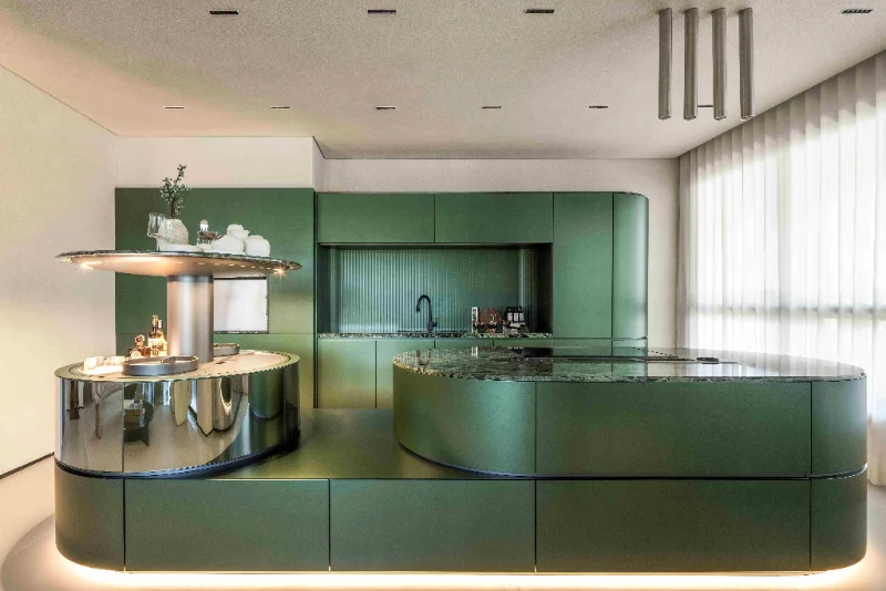 Cozinha Arco: Inovação e Design Italiano no Decorado Plaenge Design by Pininfarina