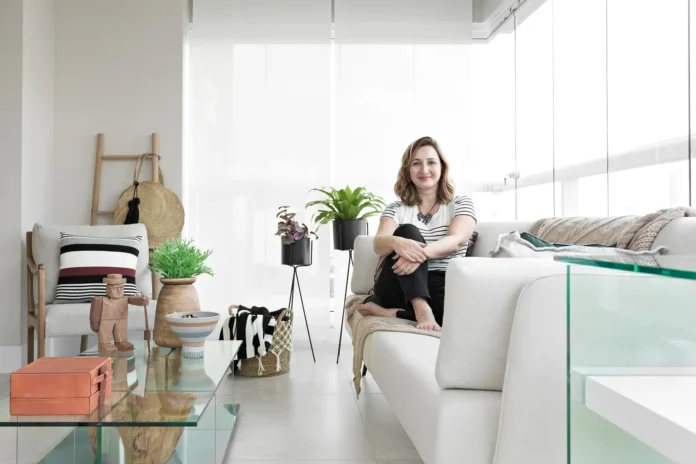 O sofá ideal existe? Arquiteta revela o que considerar antes da compra