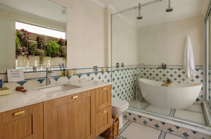 Ideias para renovar banheiros e lavabos com praticidade e elegância