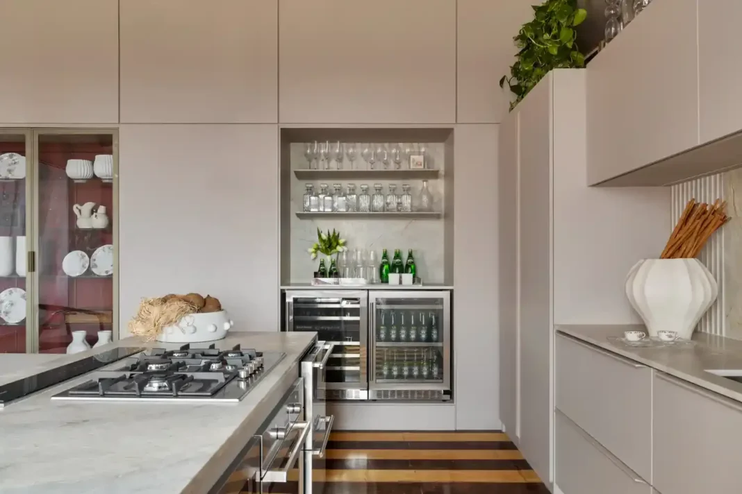 Cozinha clean: 20 ideias para renovar o seu ambiente